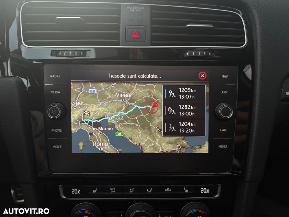 Volkswagen Golf GTI 2.0 TSI OPF DSG Performance - 26