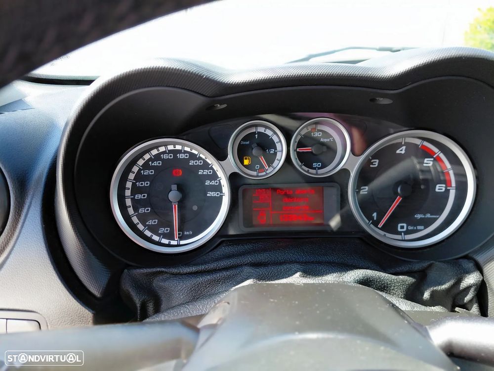 Alfa Romeo MiTo - 14