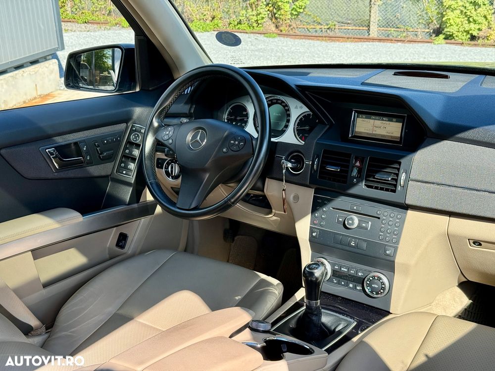 Mercedes-Benz GLK 220 CDI (BlueEFFICIENCY) - 7