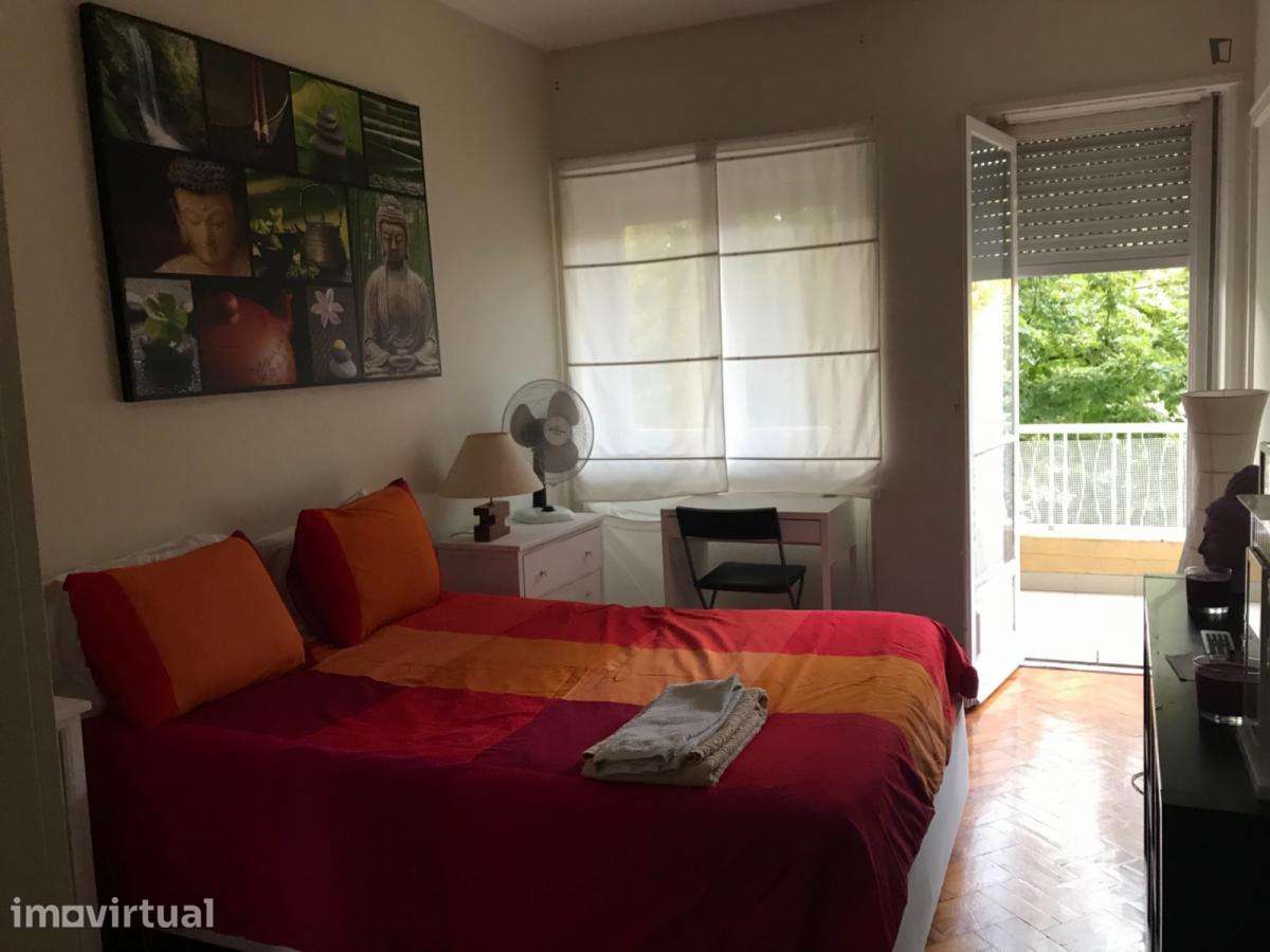Quarto - localizado em Alvalade Lisbon - Grande imagem: 2/24