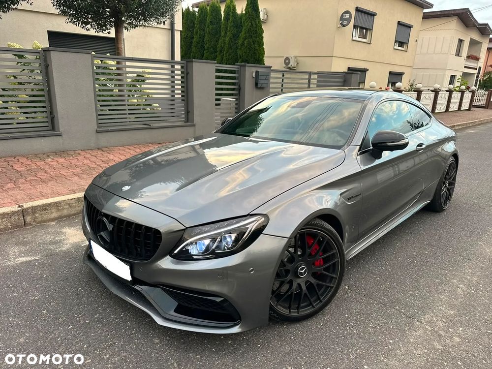 Mercedes-Benz Klasa C AMG 63 - 39