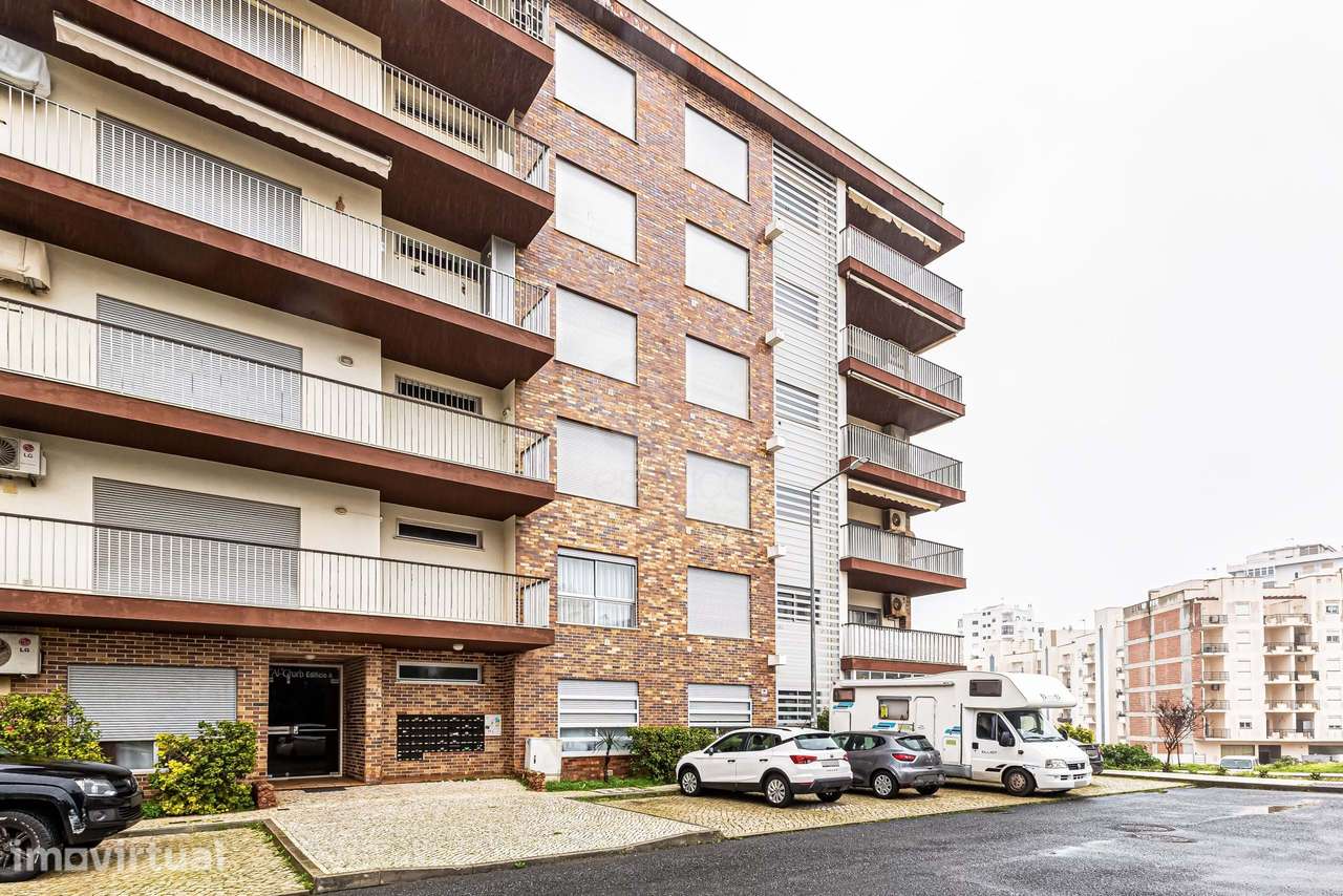 A. Pêra - Apartamento T2 C/2 WC + Piscina + Parque Infantil - Grande imagem: 5/26