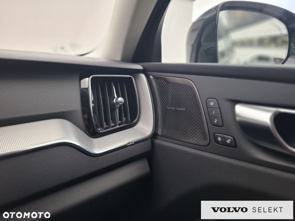 Volvo XC 60 - 28