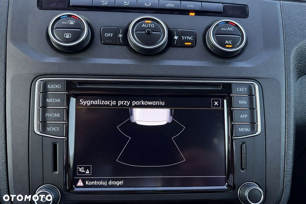 Volkswagen Caddy Maxi 2.0 TDI Comfortline - 22