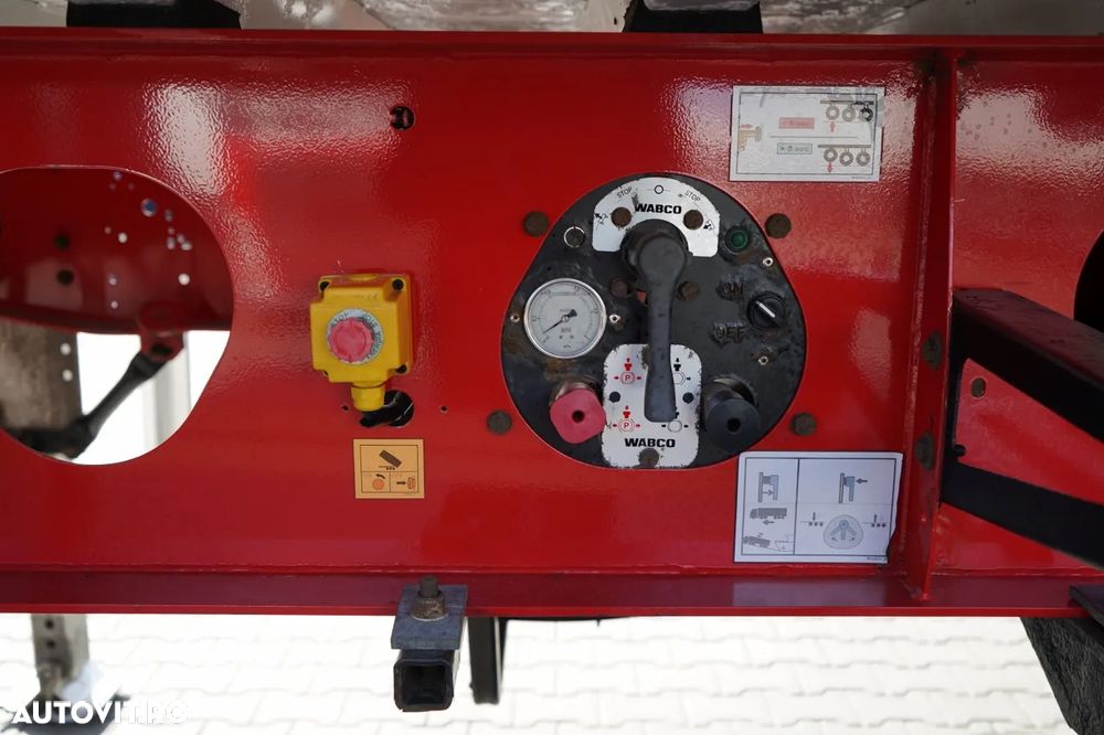 Wielton 55 M3 BASCULATOR / ALUMINIU / PUNȚĂ RIDICATĂ / PUNȚI SAF / JANTE DIN ALIAJ - 18