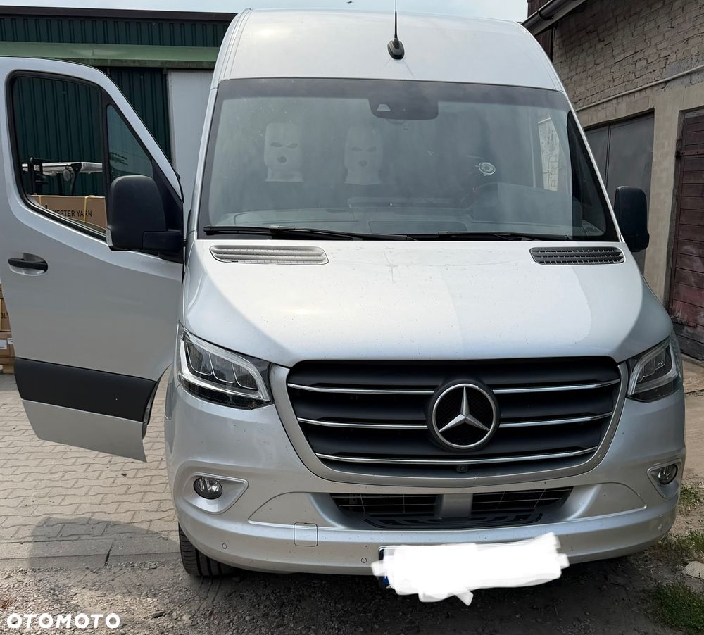 Mercedes-Benz Sprinter 319 CDI - 2
