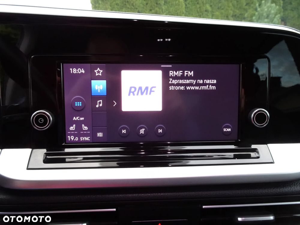 Ford Tourneo Connect Grand 2.0 EcoBlue Titanium - 32