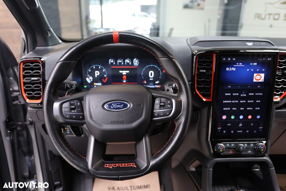 Ford Raptor - 10
