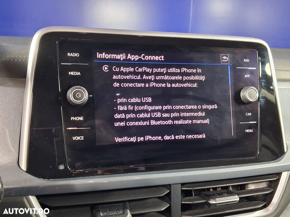 Volkswagen T-Roc 1.5 TSI DSG Style - 24