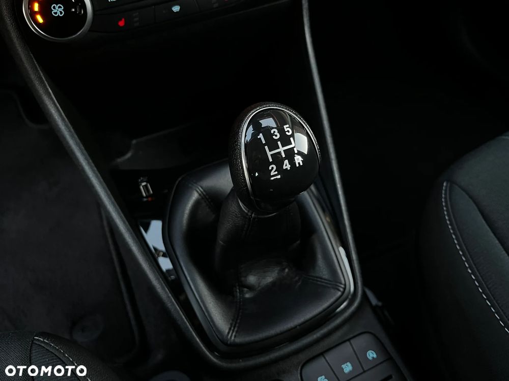 Ford Fiesta - 26