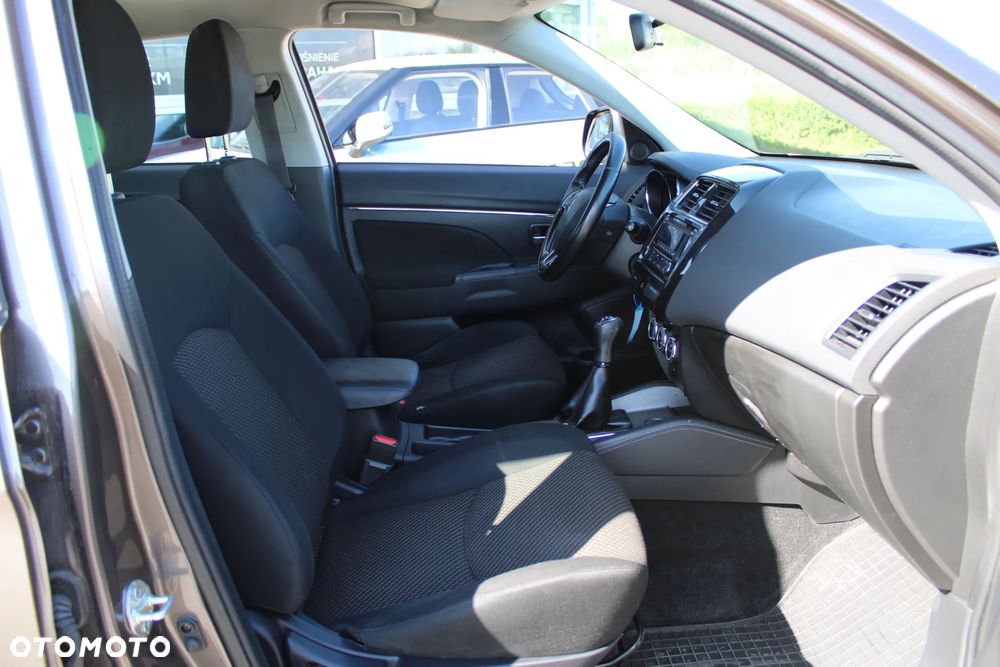 Mitsubishi ASX 1.6 Invite - 15