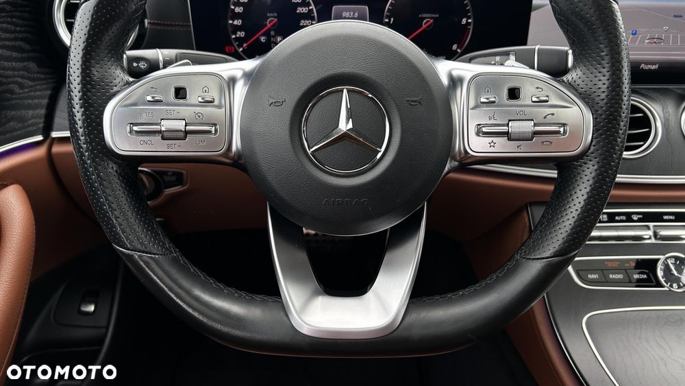 Mercedes-Benz Klasa E 220 d 4Matic 9G-TRONIC AMG Line - 15