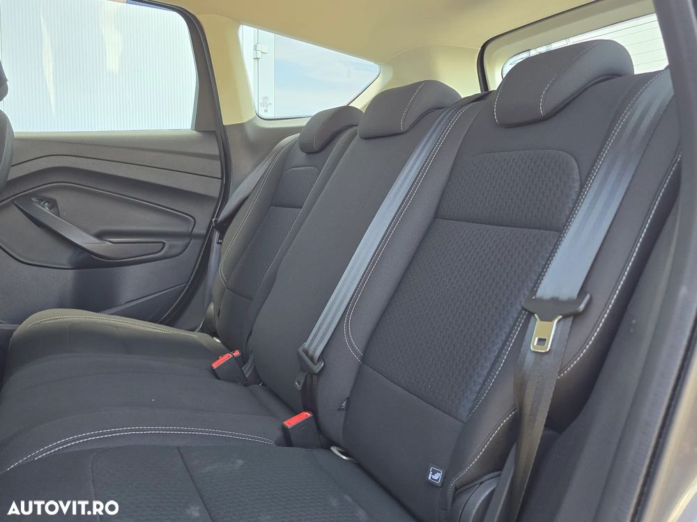 Ford Kuga 1.5 TDCi 2WD Titanium - 18