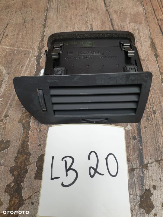 Kratka nawiewu prawa Opel Astra H 13228918 - 1