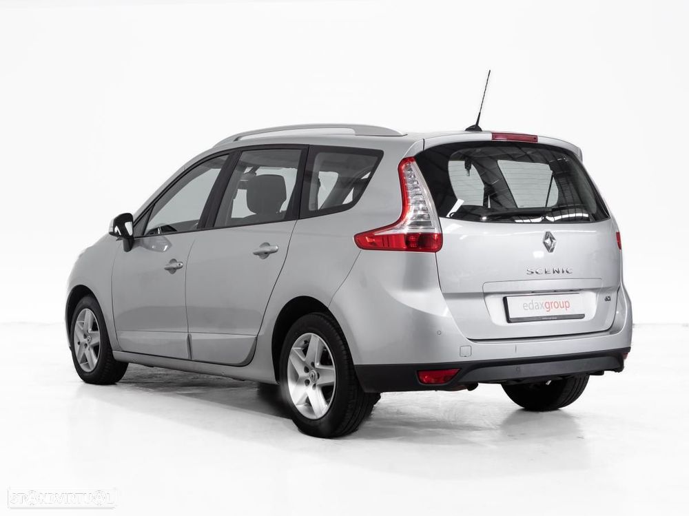 Renault Mégane Scénic - 4