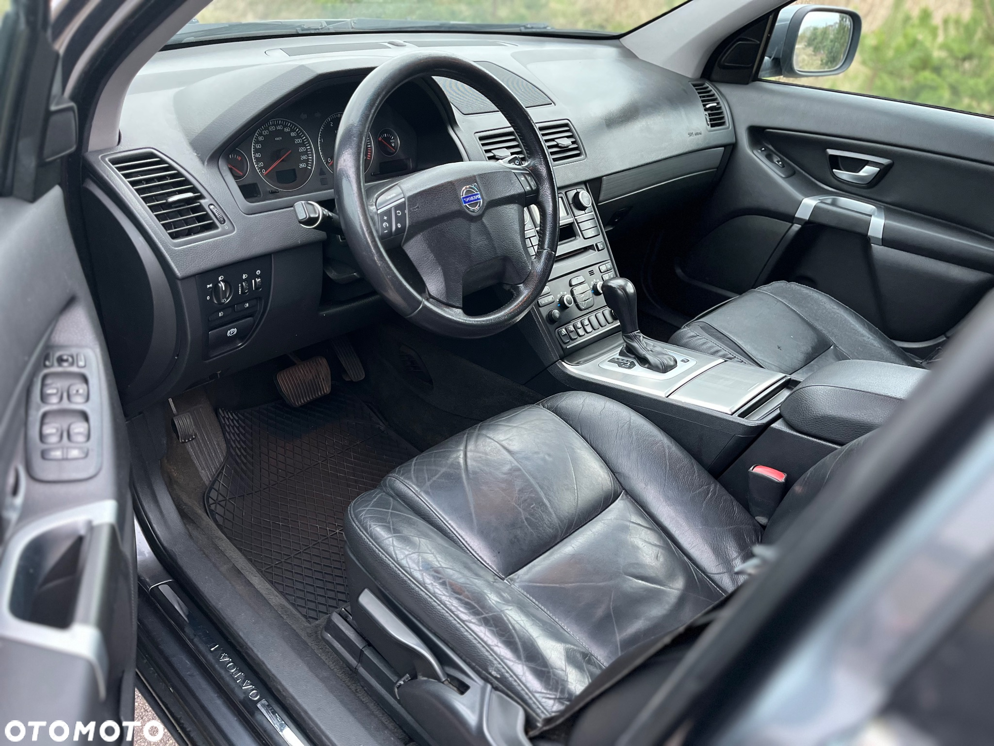 Volvo XC 90 D5 Momentum - 11