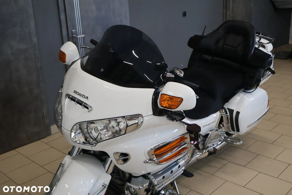 Honda GL - 17