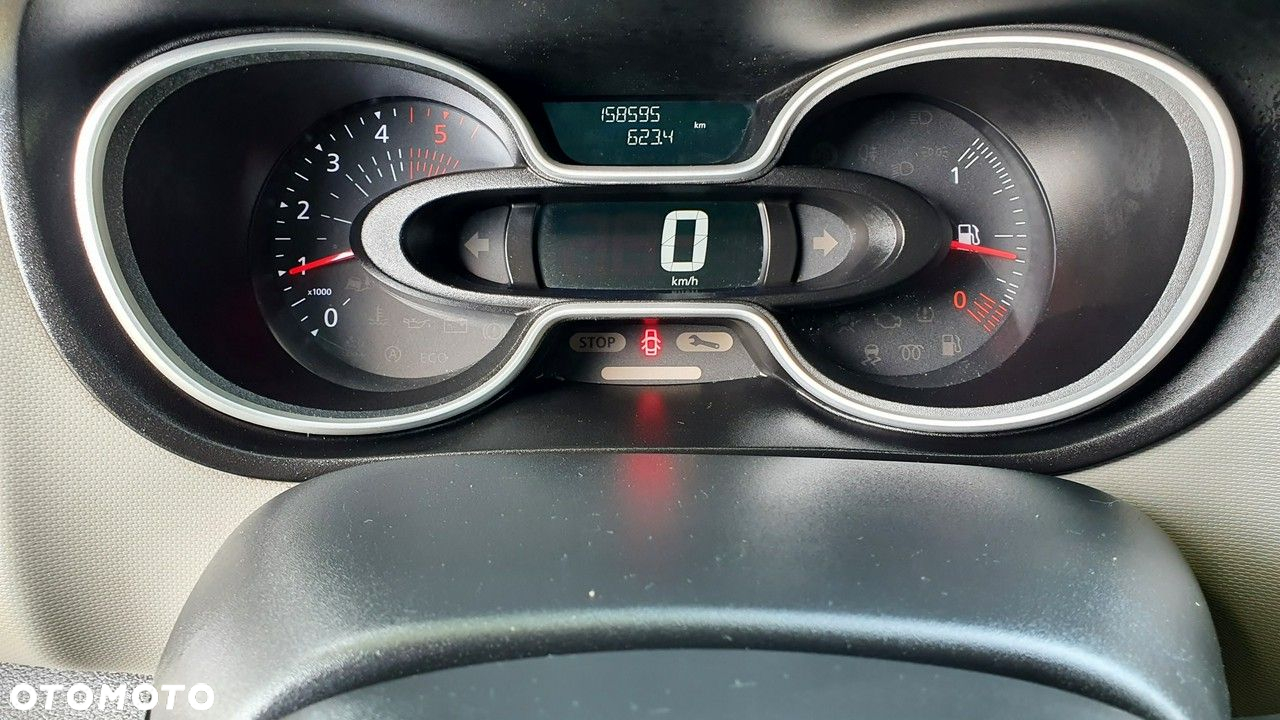 Renault Trafic - 25