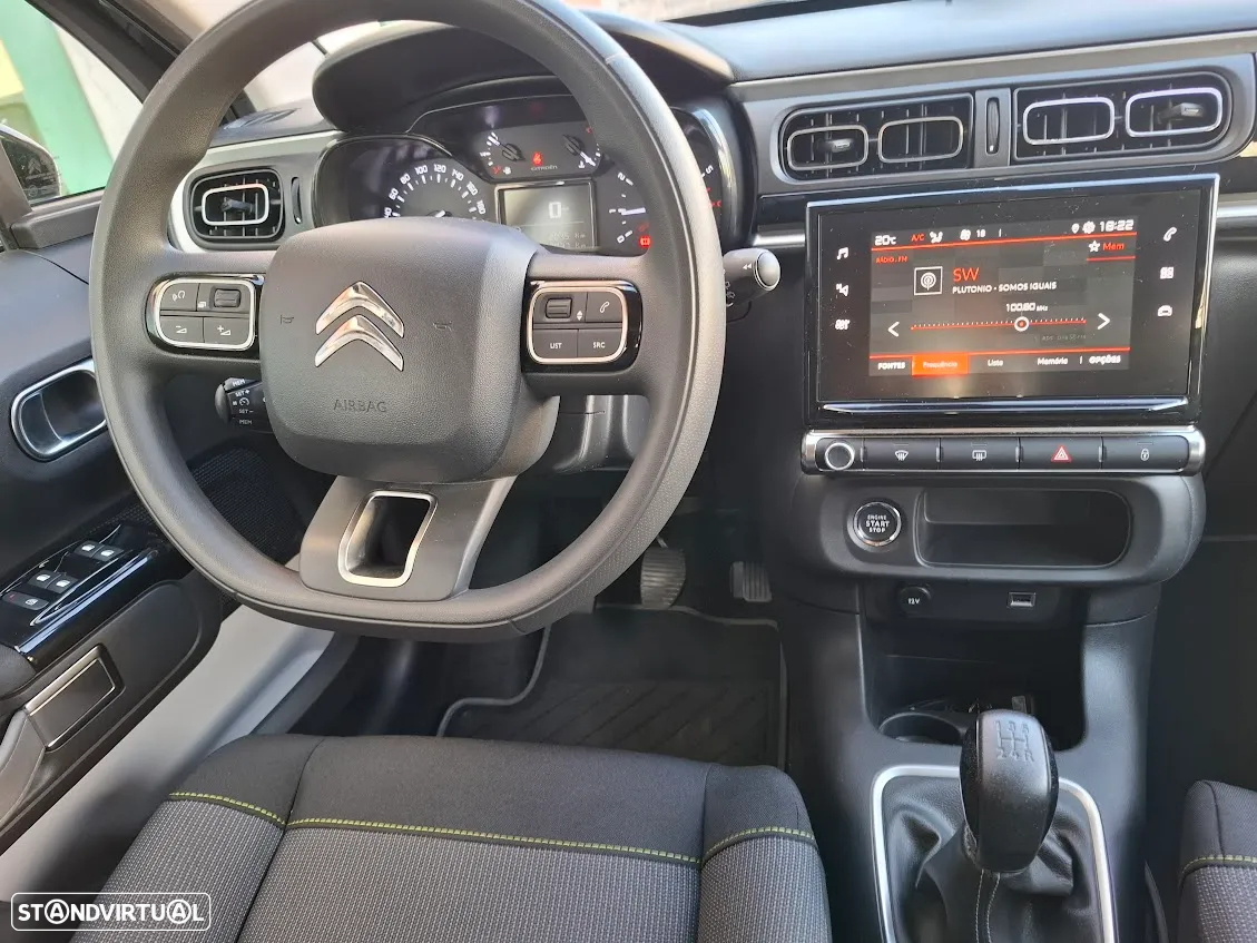 Citroën C3 1.2 PureTech Shine - 10