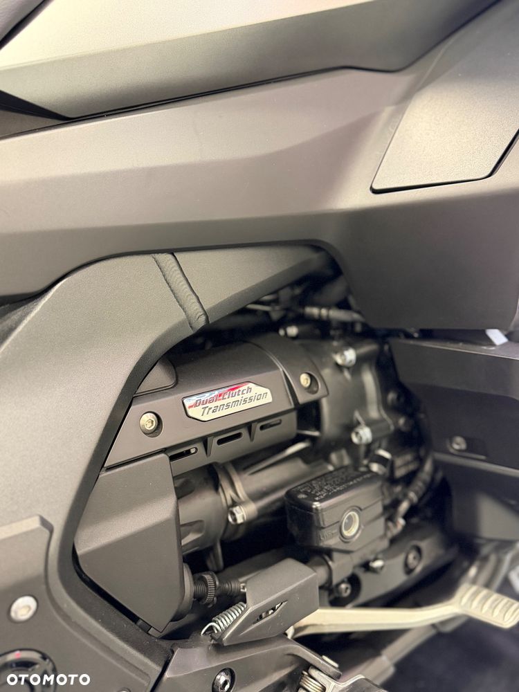 Honda GL - 12