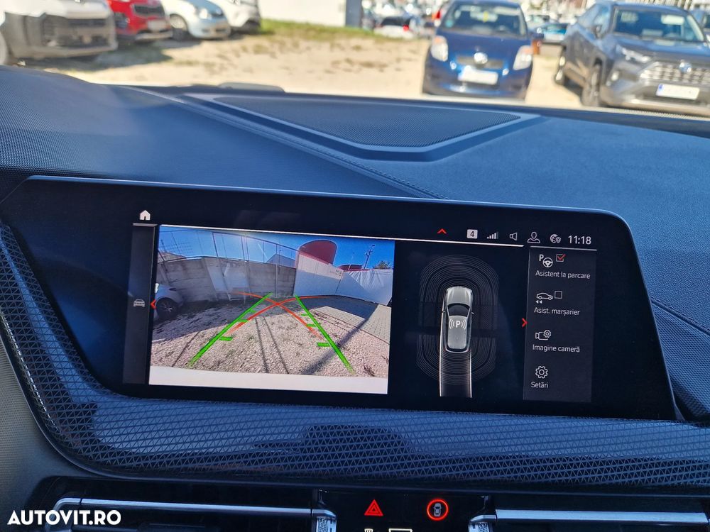 BMW M1 M135i xDrive AT - 16