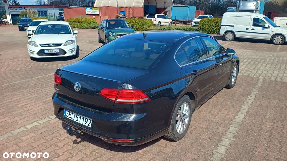 Volkswagen Passat 2.0 TDI BMT Comfortline - 20