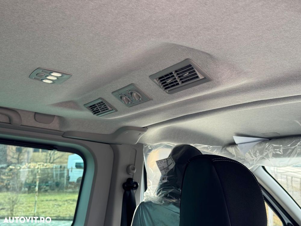 Renault Trafic 2.0 Blue dCi 150 S&S L2 8+1 Zen - 11