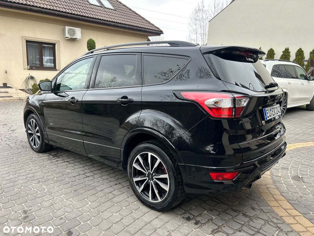 Ford Kuga 2.0 TDCi 4x4 ST-Line - 4