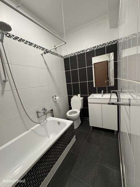 T2 Torre da Marina – Perto de Transportes e Baia do Seixal - Grande imagem: 2/10