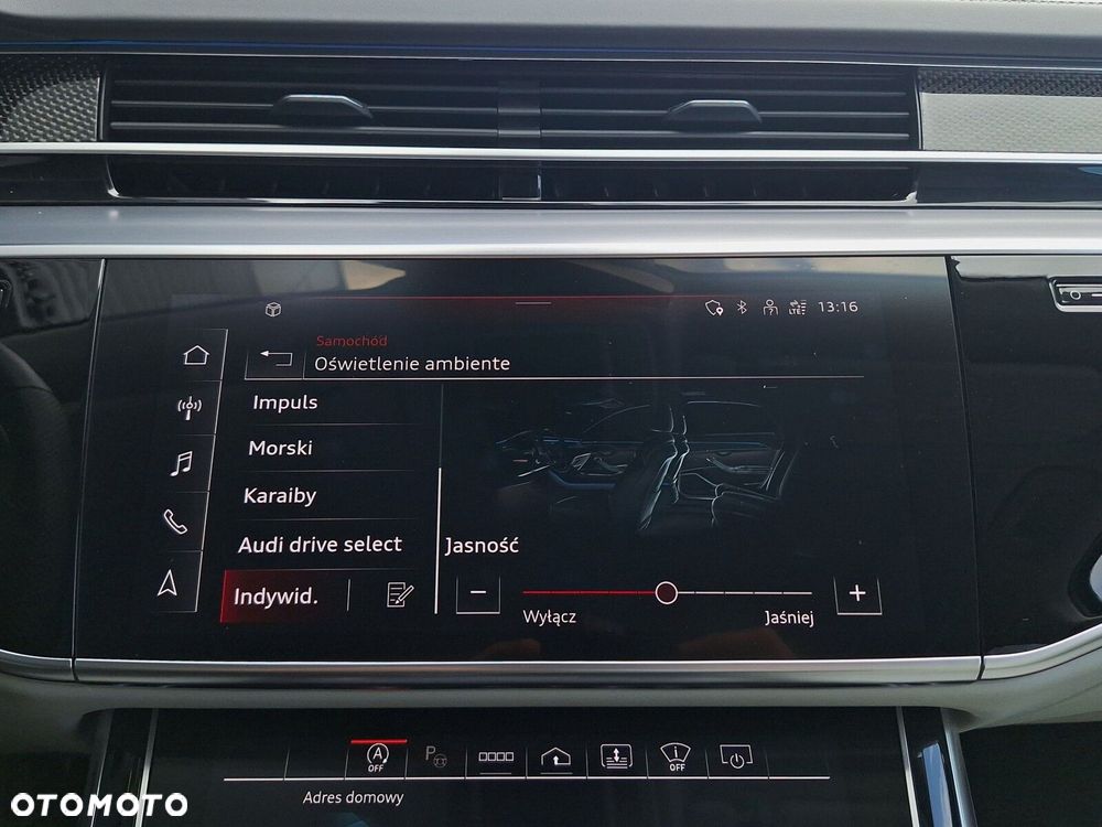Audi S8 TFSI mHEV Quattro Tiptr - 24