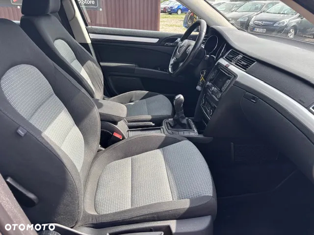 Skoda Superb 1.6 TDI Comfort / Active Greenline - 21
