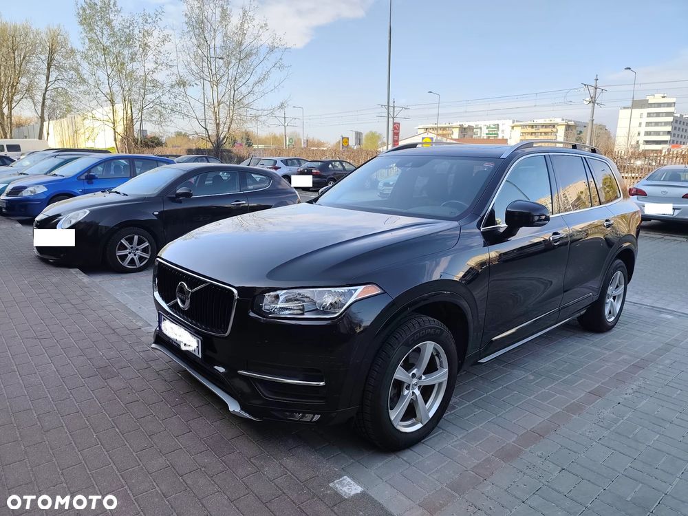 Volvo XC 90 - 1