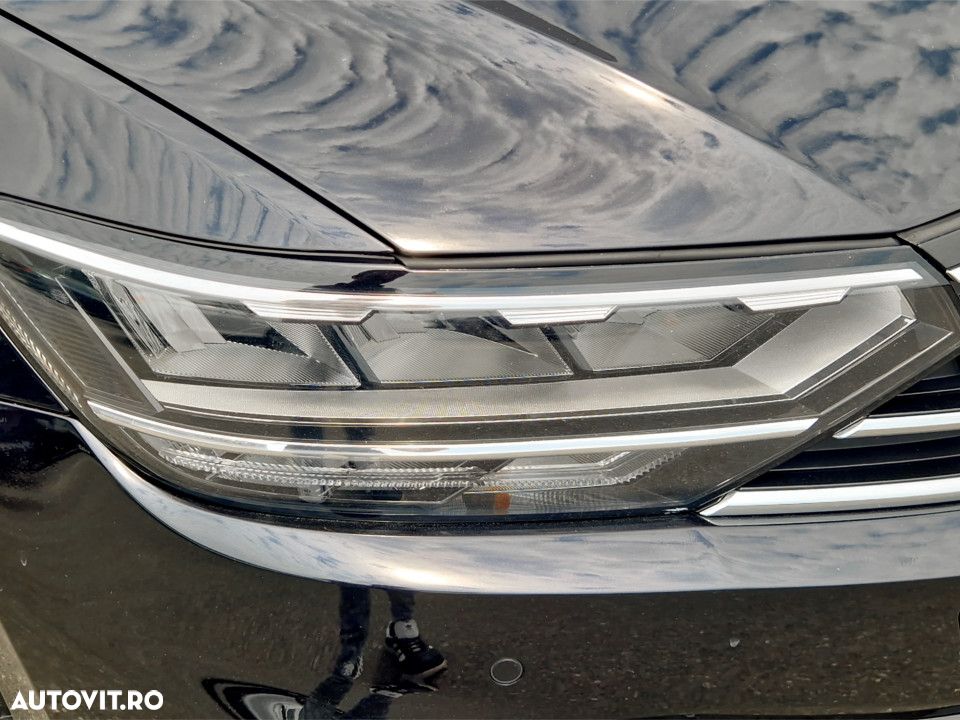 Volkswagen Passat - 10