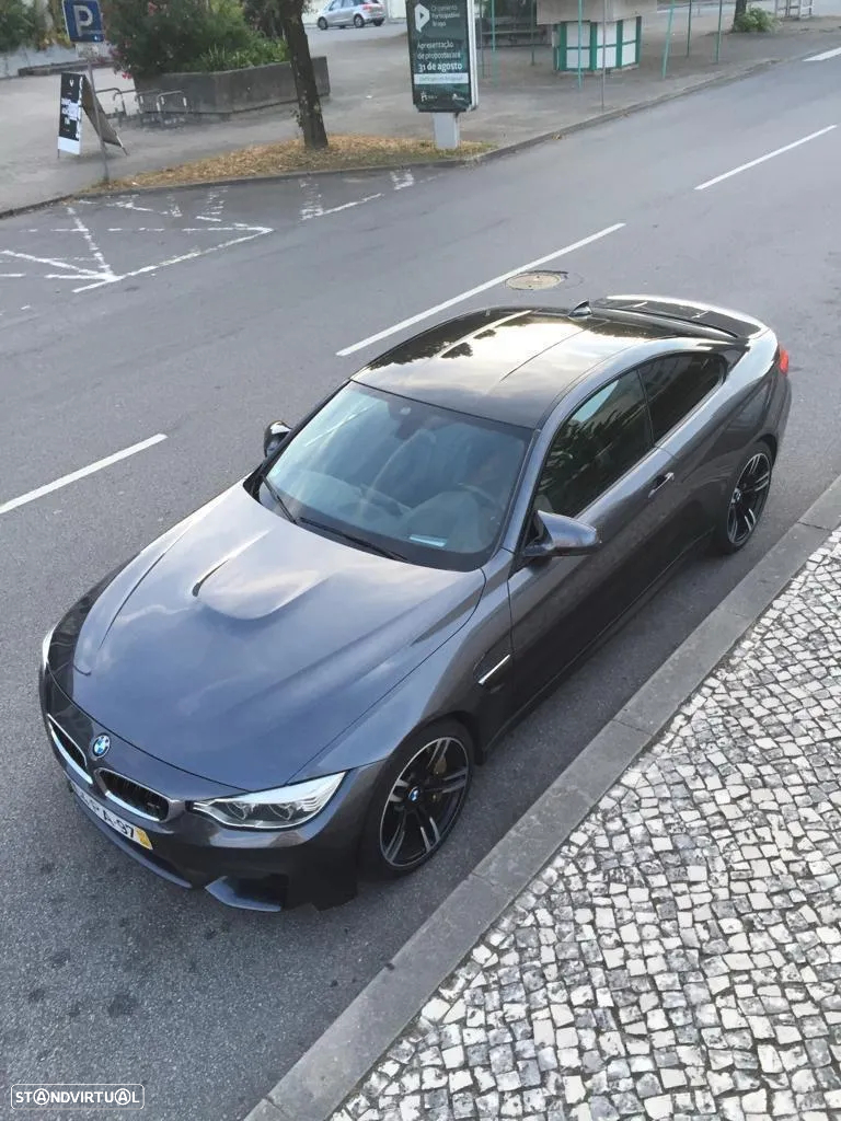 BMW M4 Auto - 16