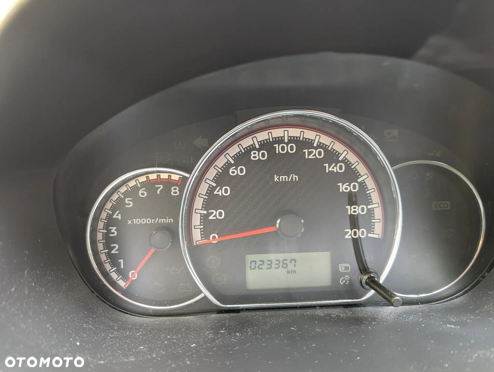 Mitsubishi Space Star 1.2 Invite CVT - 9