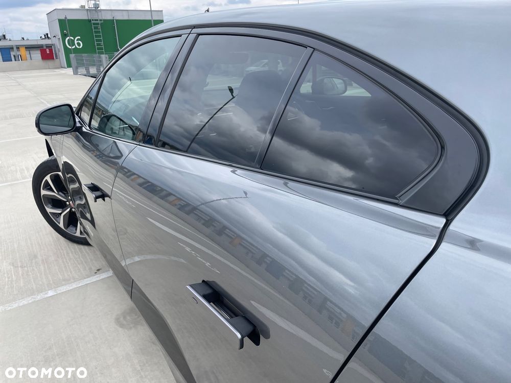 Jaguar I-Pace EV400 AWD SE - 19