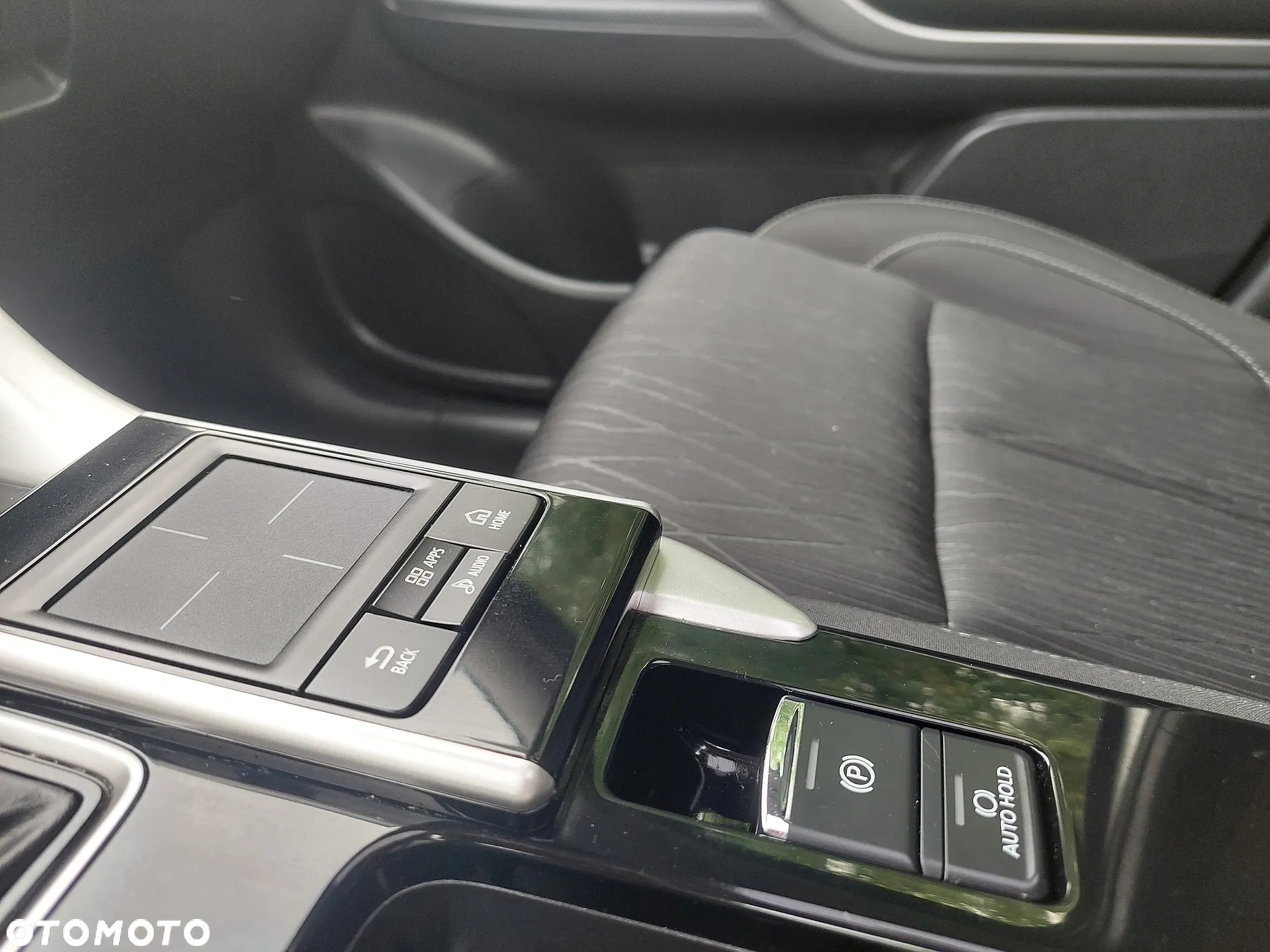 Mitsubishi Eclipse Cross - 17