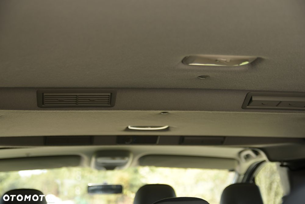 Opel Vivaro - 28