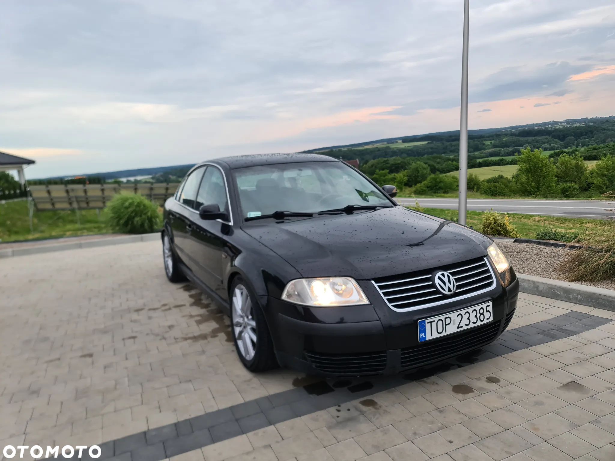 Volkswagen Passat 1.9 TDI Basis - 1