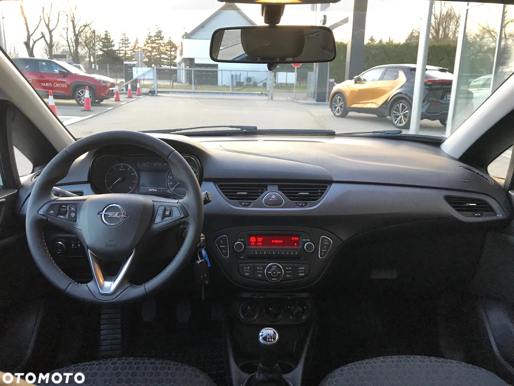 Opel Corsa 1.4 T Enjoy S&S - 16