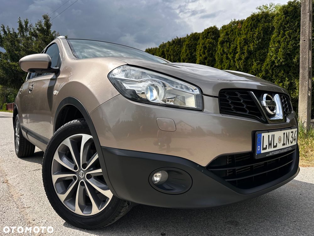 Nissan Qashqai 1.6 dCi 4 x 4 DPF Start/Stop tekna - 2