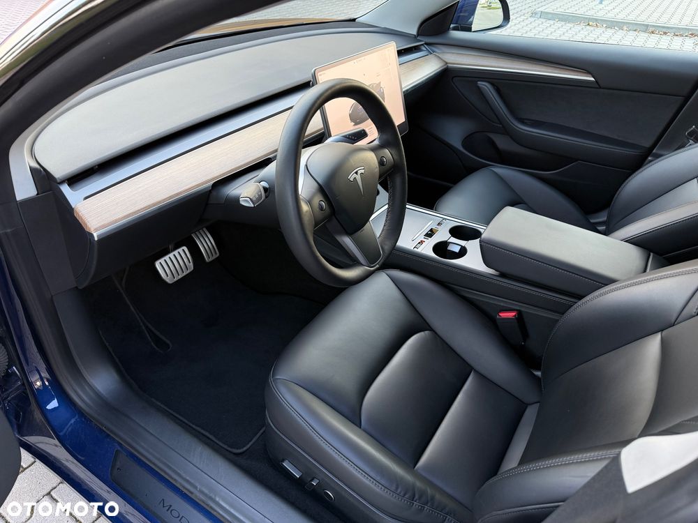 Tesla Model 3 Performance AWD - 17