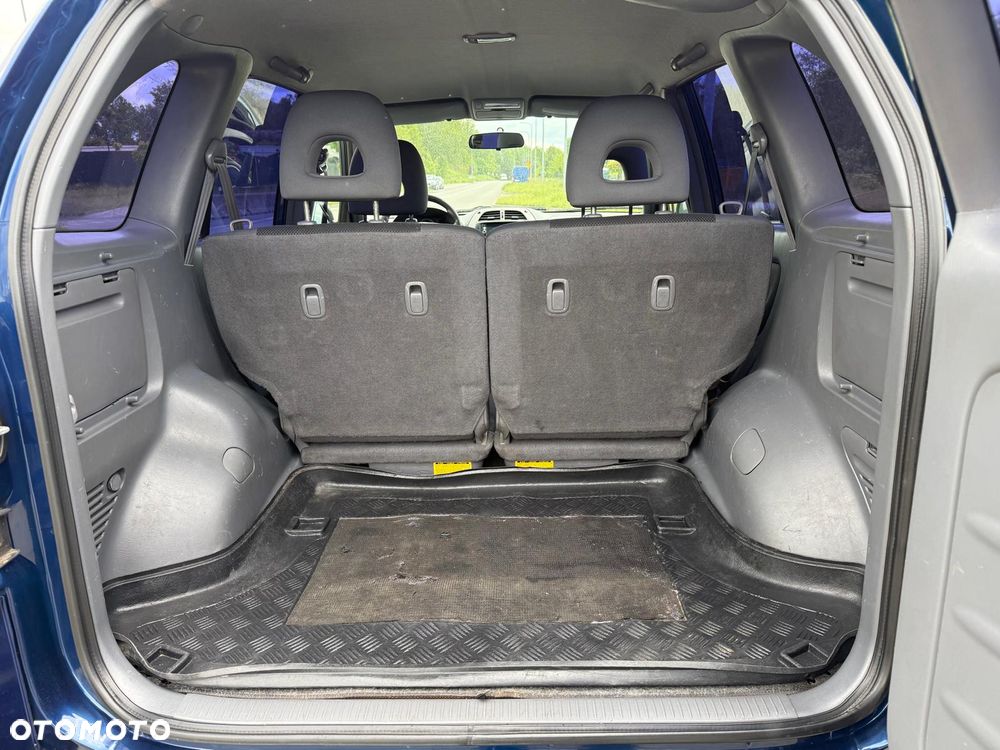 Toyota RAV4 2.0 D-4D 4x4 - 18