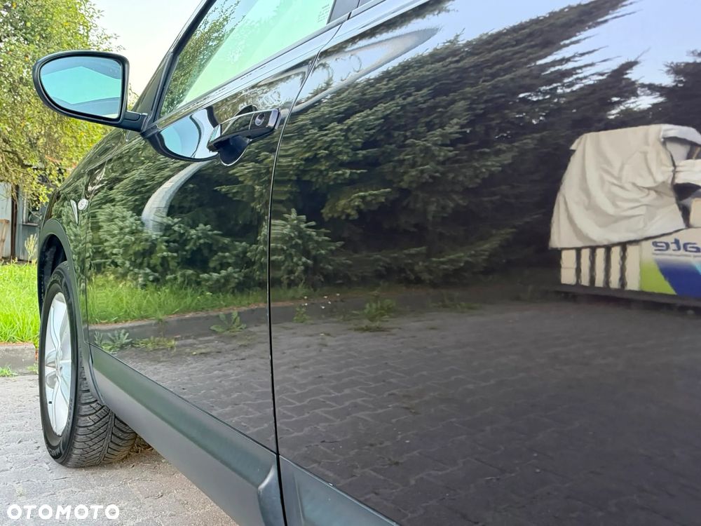 Nissan Qashqai+2 2.0 Tekna - 26