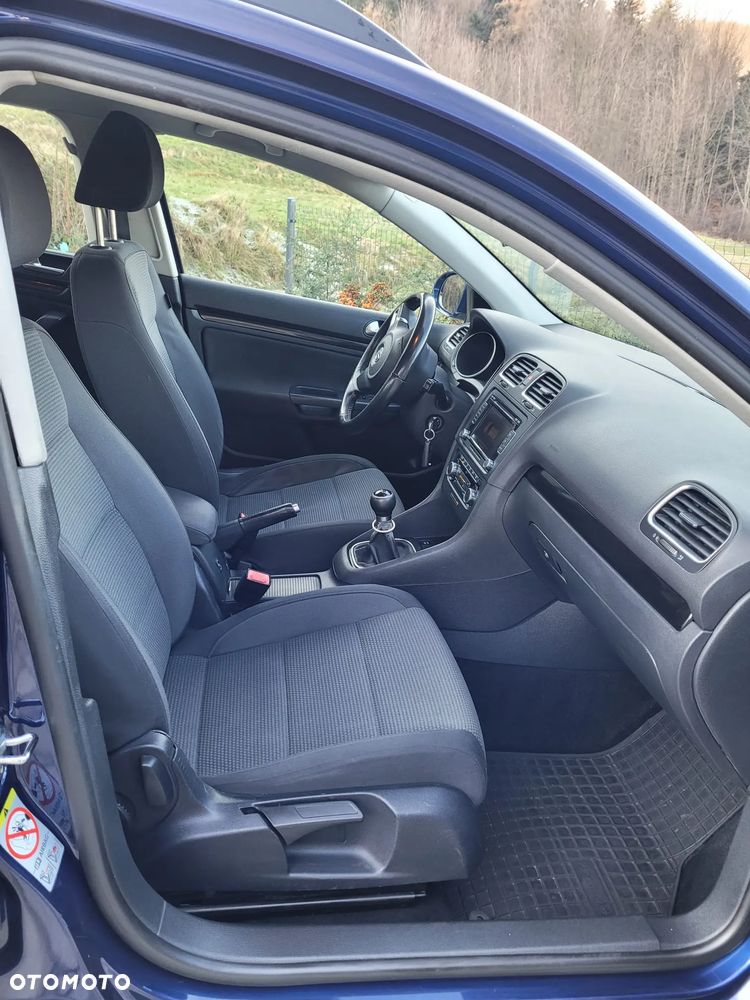 Volkswagen Golf - 5