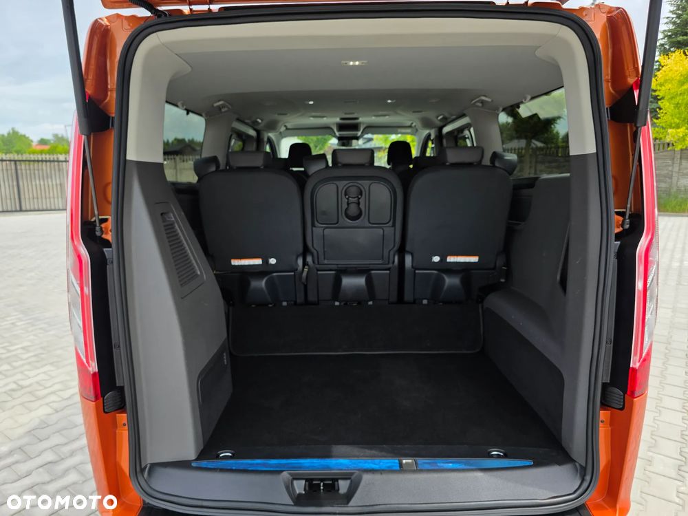 Ford Tourneo Custom 2.0 TDCi L2 Titanium SelectShift - 31