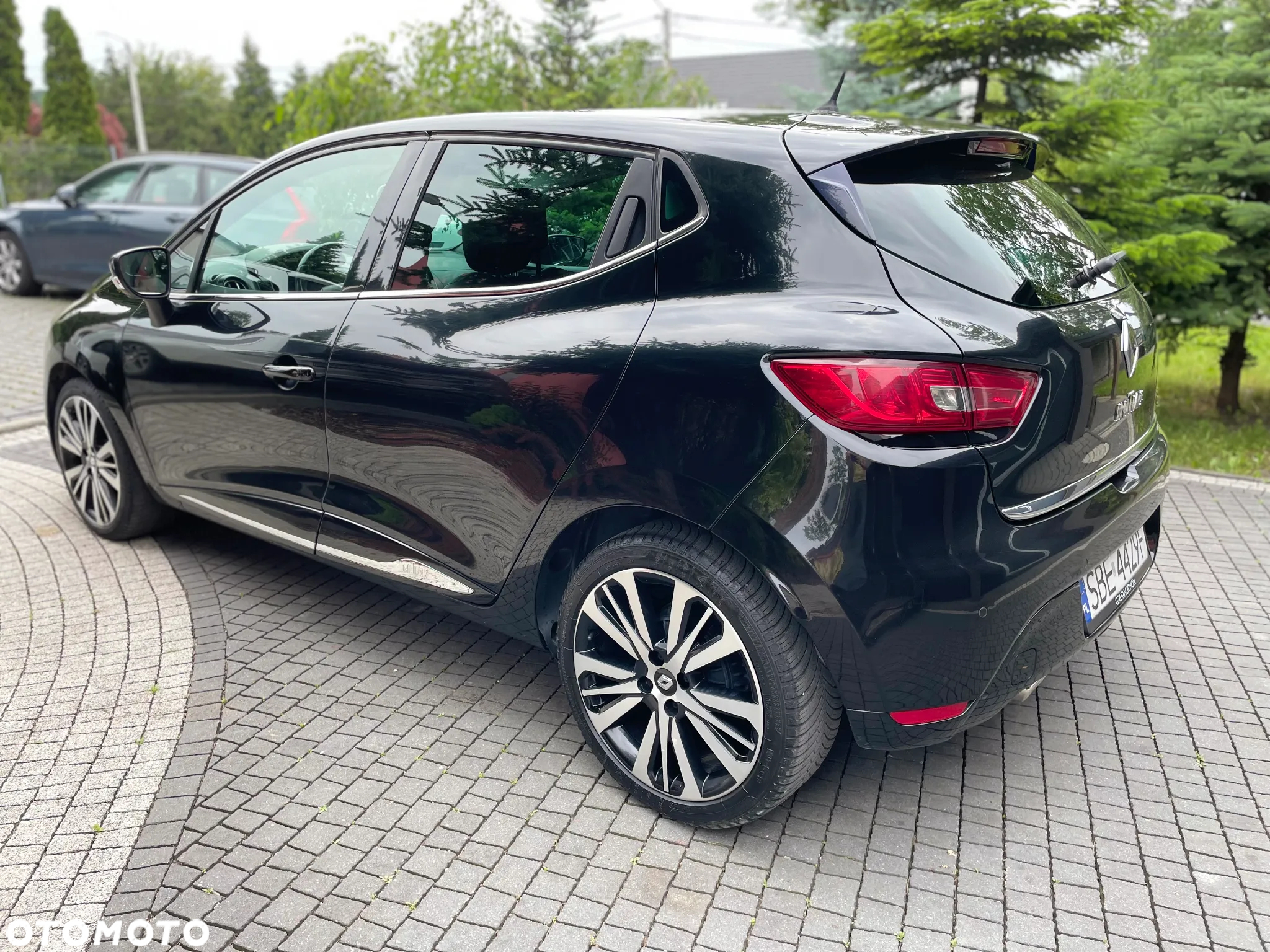 Renault Clio Energy dCi 90 Start & Stop EDC INITIALE PARIS - 6