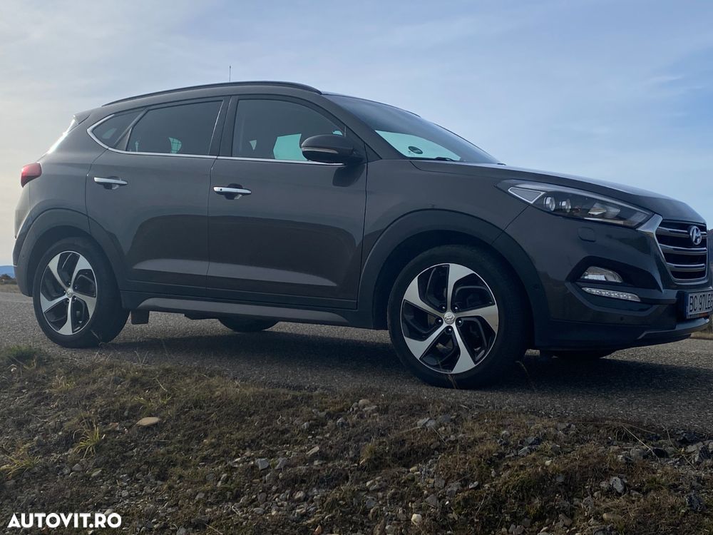 Hyundai Tucson 2.0 CRDI 4WD Automatik Style - 3