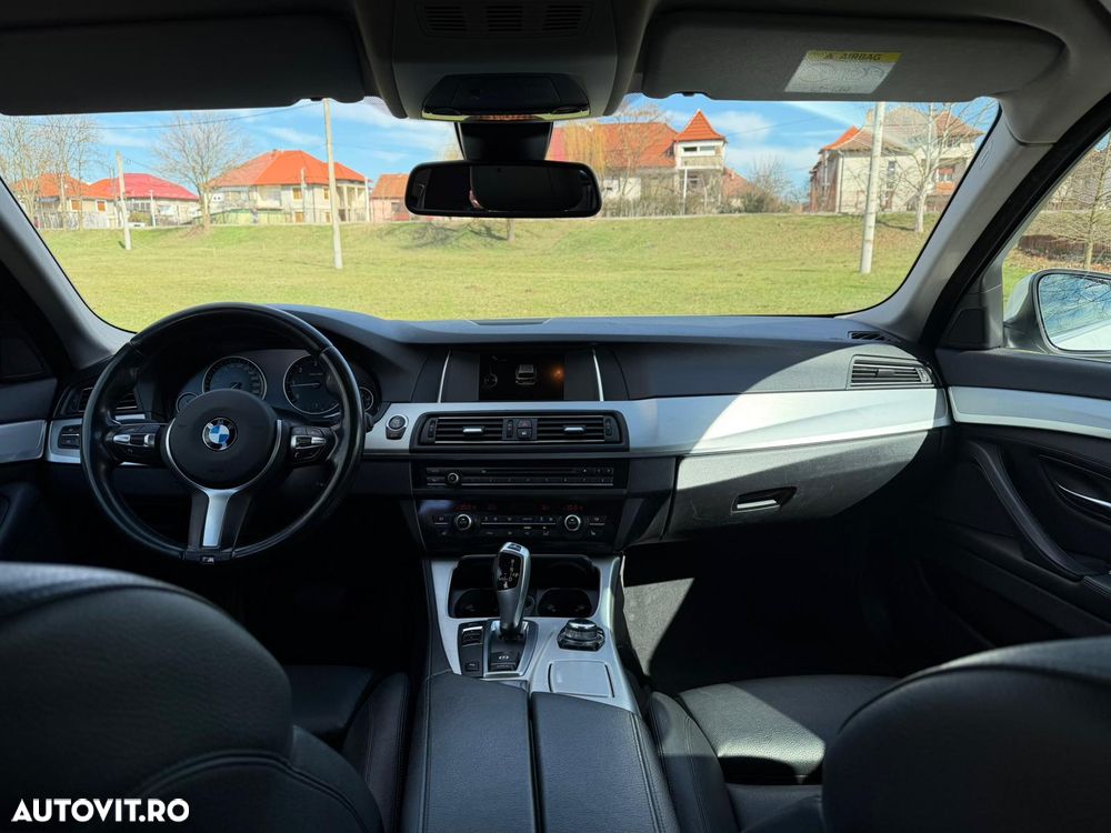 BMW Seria 5 520d Aut. Luxury Line - 16