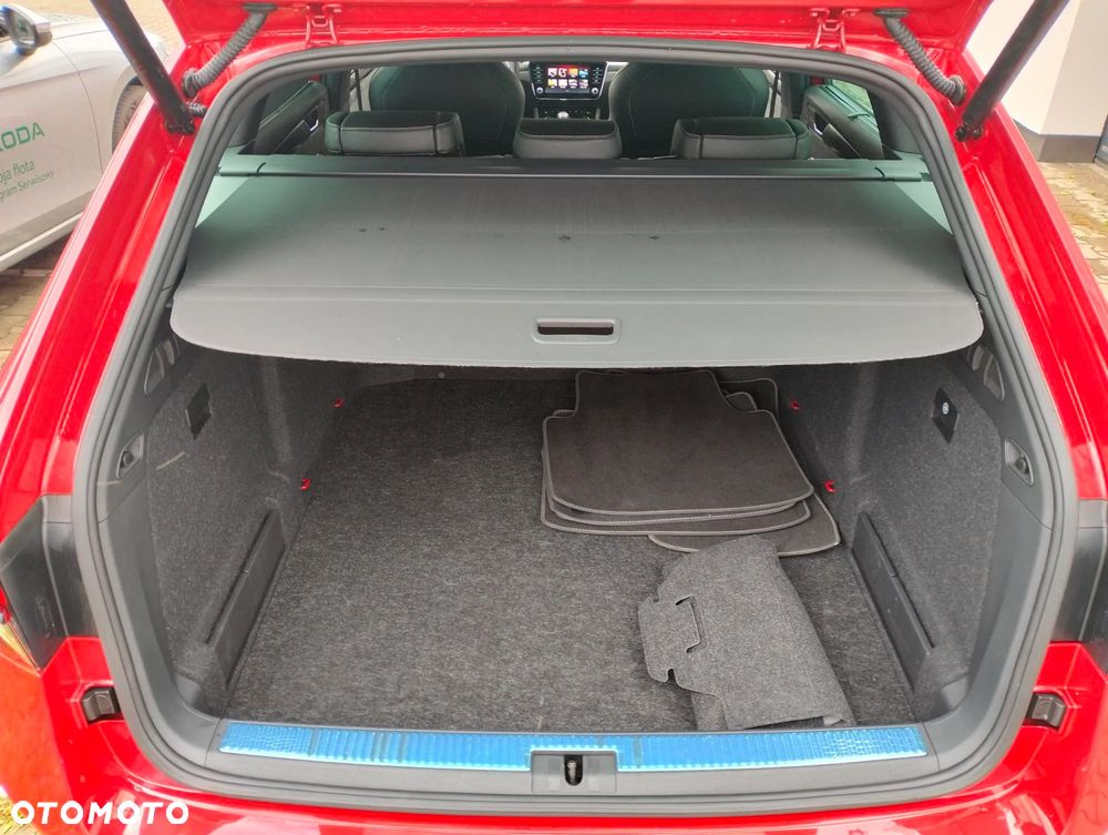 Skoda Superb 2.0 TSI Sportline DSG - 21